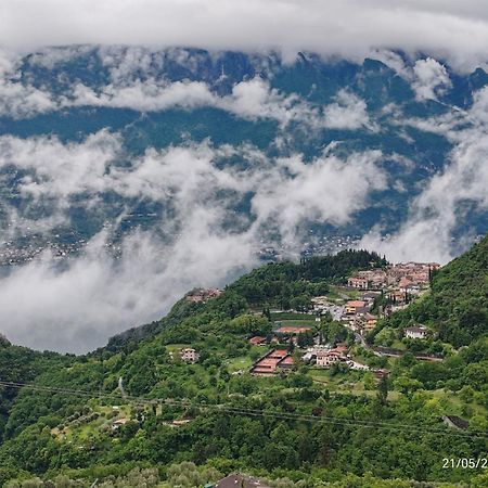 Casa Nel Borgo - Casa Oliva Villa Tremosine Rom bilde